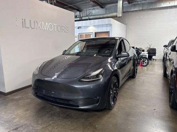 TESLA MODEL Y 2021 5YJYGDEF5MF252384 image